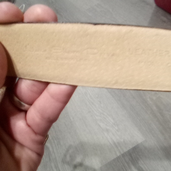 Lake Shore Drive Black Gater Bronze Scrollwork Buckle Belt - Picture 10 of 16